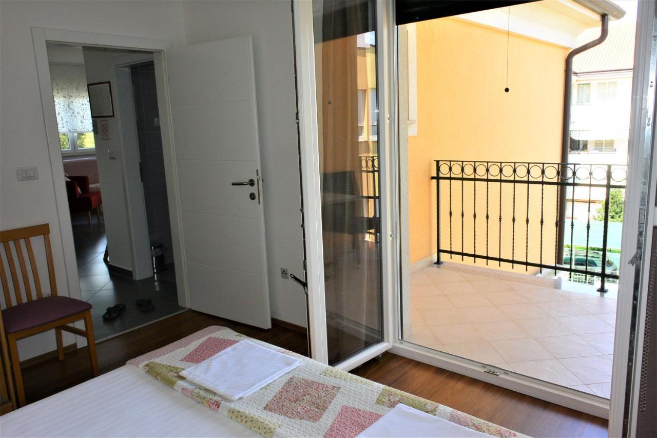 Villa Ema Rovinj Exterior photo