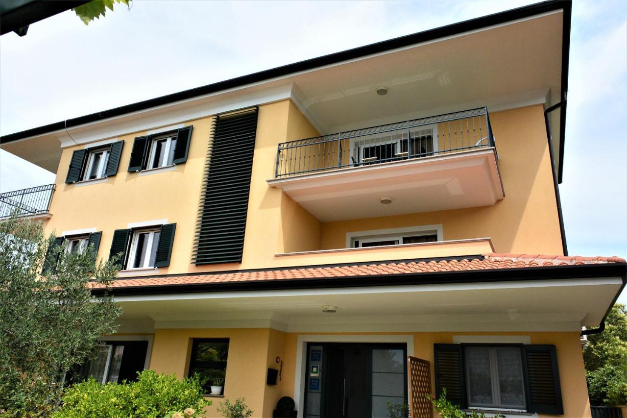 Villa Ema Rovinj Exterior photo